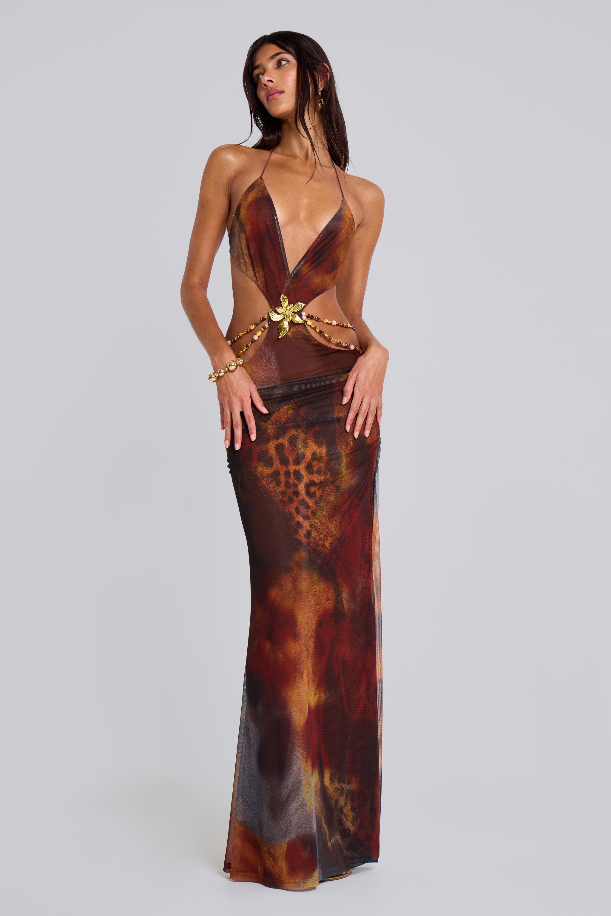 Vida maxi kjole med halterneck og cut‑out